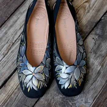 Dámské baleríny balerínky malované 36