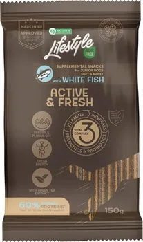Pamlsek pro psa Nature's Protection Active and Fresh White Fish 150 g
