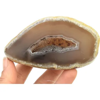 Přírodní kámen Achátová geoda s dutinou 279 g