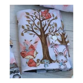 Obal na doklad Česká výroba Obal na zdravotní průkaz pro dítě Lesní přátelé