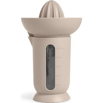 Pomocník do kuchyně Odměrka s lisem na citrusy UFO Moka Grey 500ml - BLIMPLUS (UFO Moka Grey odměrka 500 ml - BLIMPLUS)