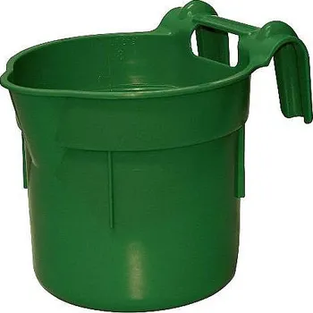 krmítko pro hospodářská zvířata Závěsný žlab s výlevkou 8 l plastový zelený