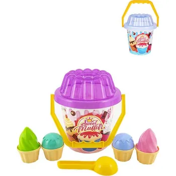 Hra na zahradu Baby sada na písek kyblík s naběračkou a cupcake dortíky 11ks 2 barvy