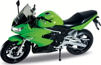 autíčko Welly Kawasaki Ninja 650R 1:10 zelený