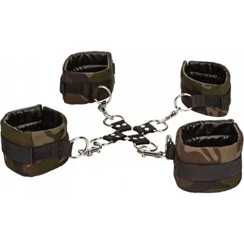 California Exotic Novelties Colt CAMO Pouta California Exotic Hog Tie / maskáčová pouta