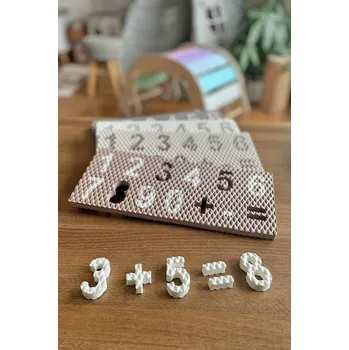 VYLEN Číslice v tabulce Množství: 5 ks tabulek