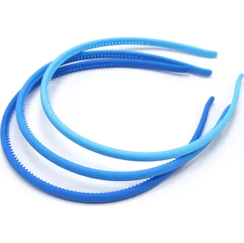 Čelenka Čelenka světle modrá kaučuková Barva: B: střední odstín