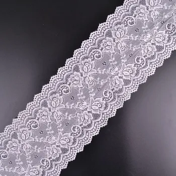 Elastická krajka 15 cm bílá