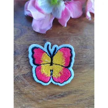 Textilní nažehlovací páska Nažehlovačka motýlek červeno žlutý