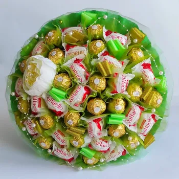 umělá květina Ateliér Confetti Aranžmá z bonbónů - Abigail Počet bonbónů: 30 ks