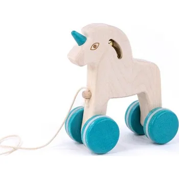 Dřevěná hračka Bajo Dřevěný tahací Jednorožec