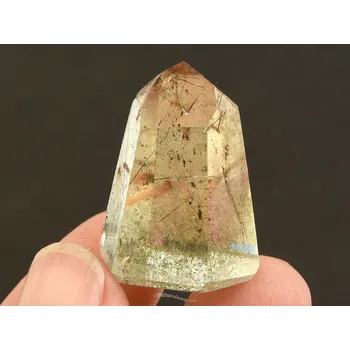 Sběratelství Křišťál s rutilem špice malá z Madagaskaru 12g