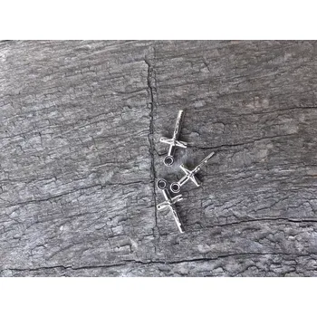 Materiál na výrobu šperku Křížek s Ježíšem starostříbrný, malý