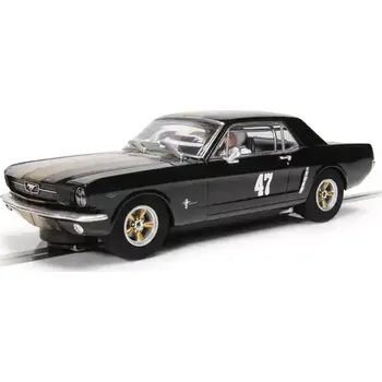 auto na autodráhu Scalextric - Ford Mustang - Black and Gold (1:32)