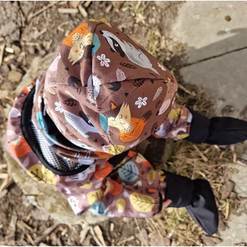 Kojenecká čepice Yháček Šmoulí čepička Yháček, Lesní zvířátka hnědá Velikost:: L