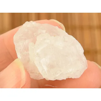 Přírodní kámen Kunzit krystal přírodní 18g Pákistán