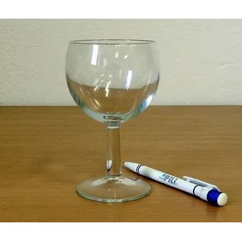 Sklenice Pohár sklenice na stopce na bílé červené víno BANQUET 255ml