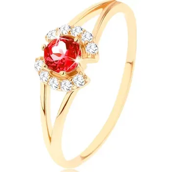 Prsten Prsten ze žlutého 14K zlata - kulatý červený granát mezi čirými obloučky - Velikost: 49