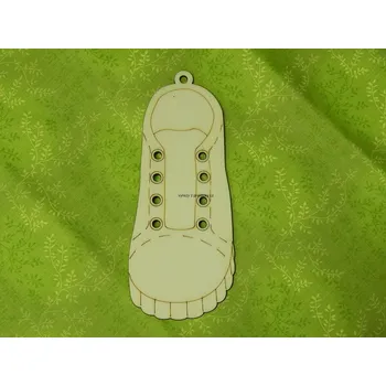 Překližka Výřez z překližky, C134/1, VELKÁ TENISKA, 16,5x6,8cm, 1ks