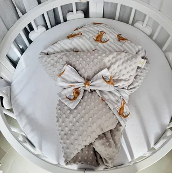 Zavinovačka MIMOUŠEK Péřová zavinovačka / autorská zvířátka Velikost zavinovačky: 80x80 cm, Varianta péřové zavinovačky: péřová výplň + povlak zavazování páskem