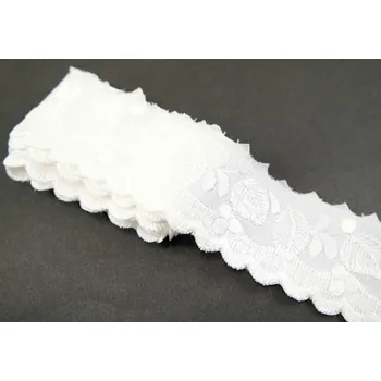 Galanterie Madeira - bílá - šířka 4 cm