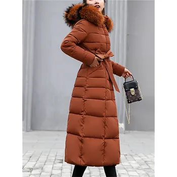 Dámský kabát Dámský zimní kabát s velkým kožešinovým límcem Barva: Oranžová, Velikost: L