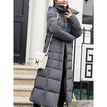 Dámský zimní kabát s velkým kožešinovým límcem Barva: Šedá, Velikost: M