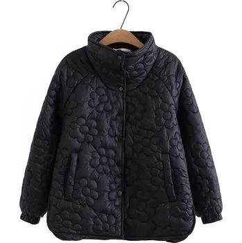 Dámská zimní "plus size" prošívaná bunda s kytičkami Barva: Černá, Velikost: 4XL