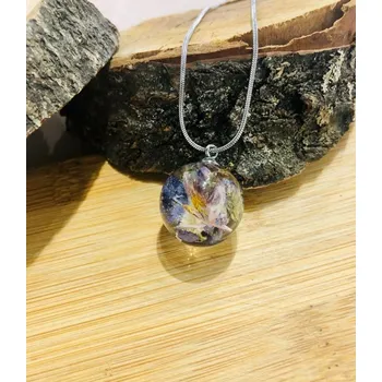 Náhrdelník VitaliaArt | Náhrdelník z pravých květů střední fialka, levandule - Vitalia Art 0001741