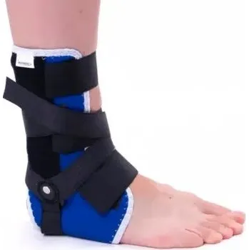 Ortéza hlezna s výztuhou 020—Velikost L, pravá