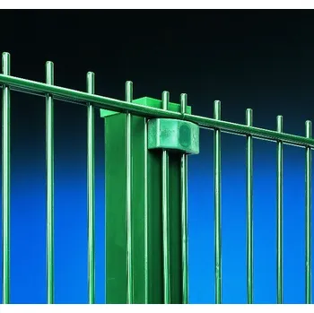 Plotový sloupek Plotový sloupek BRAVO 60/60/3000 mm bez děr poplastovaný v barvě zelené RAL 6005