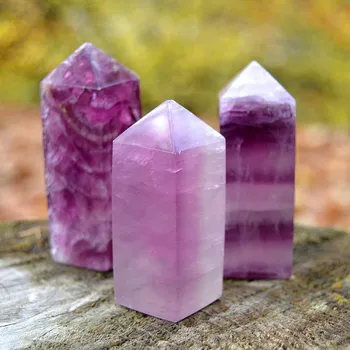 Obelisk fluorit fialový extra