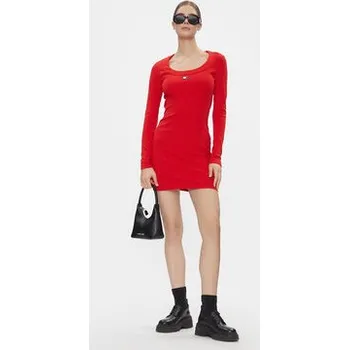 Dámské šaty Tommy Jeans Úpletové šaty Tjw Badge Rib Bodycon Ls DW0DW17424 Červená Slim Fit XS