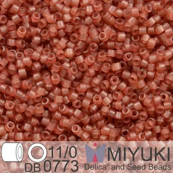 Korálek Korálky Miyuki Delica 11/0. Barva Dyed SF Tr Berry DB0773. Balení 5g