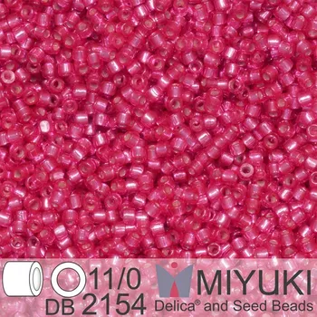 Korálek Korálky Miyuki Delica 11/0. Barva Duracoat Silverlined Dyed Hibiscus DB2154. Balení 5g.