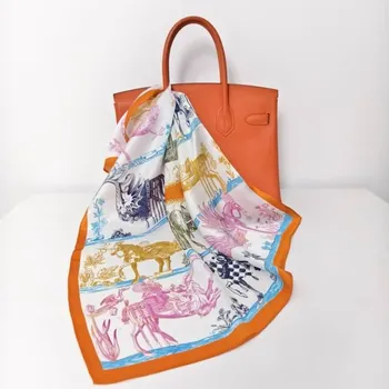 Šátek Hedvábný šátek Pověsti a báje 53x53 cm v dárkovém balení, HEDVÁBNÝ SVĚT