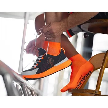 Pánské ponožky e.s. Celoroční funkční ponožky light/low velikost 39-41 výstražná oranžová/tmavomodrá Strauss