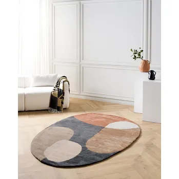 Koberec Koberec z vícebarevné viskózy a vlny oválný tvar 160 x 230 cm moderní glamour styl Beliani