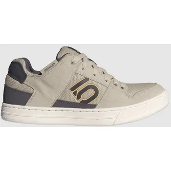 Pánské cyklistické tretry Adidas Bike Boty Five Ten, Freerider 7489 putty grey/carbon/oat 2024 Velikost: EUR42