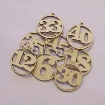 Okenní dekorace Přívěšek dřevěná ozdoba číslo v kruhu 5