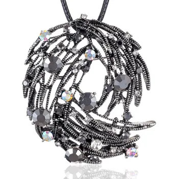 Náhrdelník B-TOP Módní brož/ náhrdelník s barevnými krystaly - stříbrná Typ: Typ 1