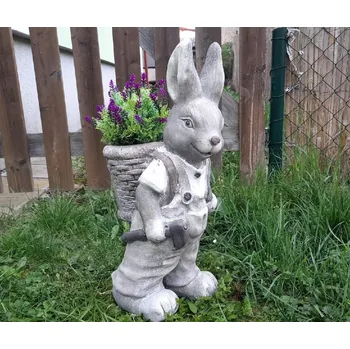 Zahradní dekorace Prodex Import Zajíc s košíkem zahradní dekorace