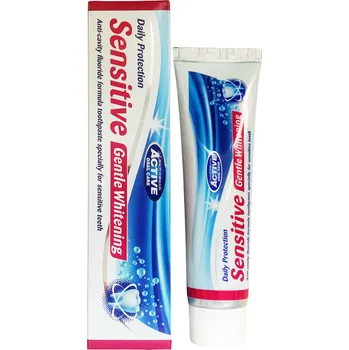 zubní pasta Beauty Formulas Active Oral Care Sensitive Bělící zubní pasta s fluoridem 100 ml