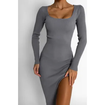 Dámské šaty Šedé šaty MOHEGAN s rozparkem Velikost: M/L