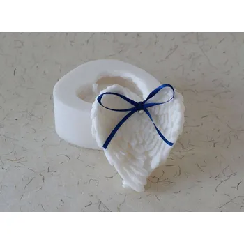 Silikonová forma - Andělská křídla se závěsem 75 x 87 x 25 mm