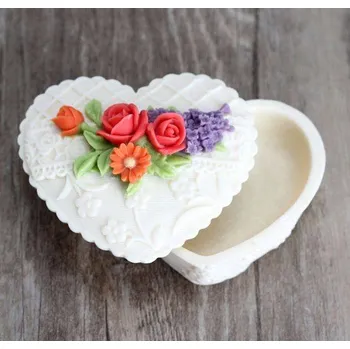 Silikonová forma- Dóza: Srdíčko s květinami 80 x 70 x 45 mm