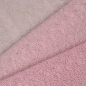 Tyl srdíčka na růžové