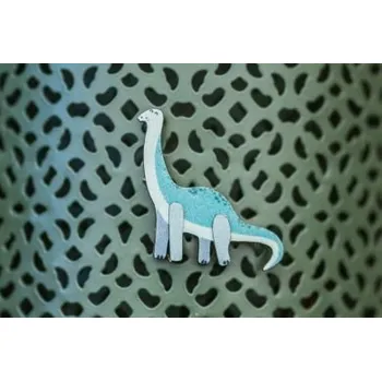 Brož Dřevěná brož Brontosaurus s možností výměny či vrácení do 30 dnů zdarma - B010