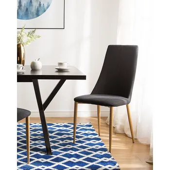 Jídelní židle Sada 2 černých čalouněných židlí se světle hnědýma nohama pro jídelnu, moderní minimalistický styl Beliani