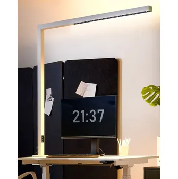 Stojací lampa Kancelářská LED lampa stříbrná kovová 120 cm hliníková s upínací svorkou funkce stmívání senzor světla a pohybu moderní dizajn Beliani